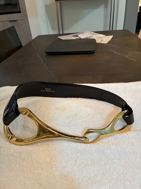 Gucci vintage iconic Tom Ford statement belt